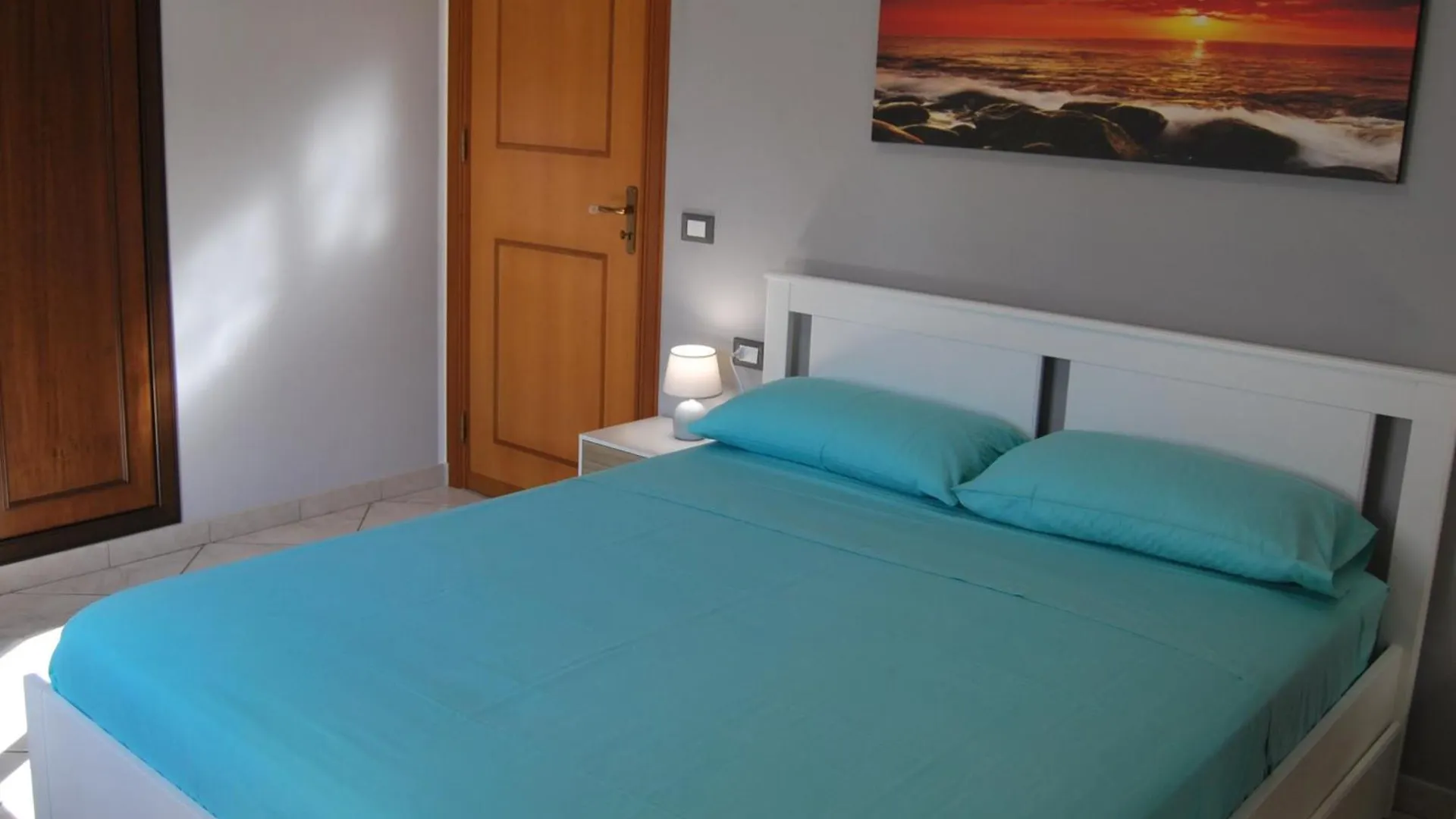 Casa Punta Barcarello, Sferracavallo Fronte Mare E Tramonti Da Sogno, A Due Passi Dalla Splendida Spiaggia Di Mondello Palermo 0*,  Italia